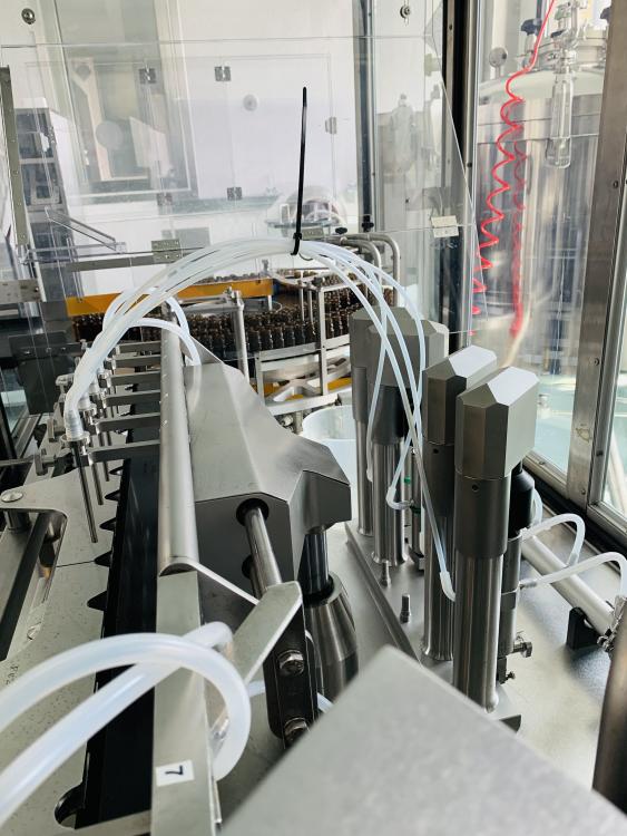 Filling/ closing machine for vials B&S FVF5060