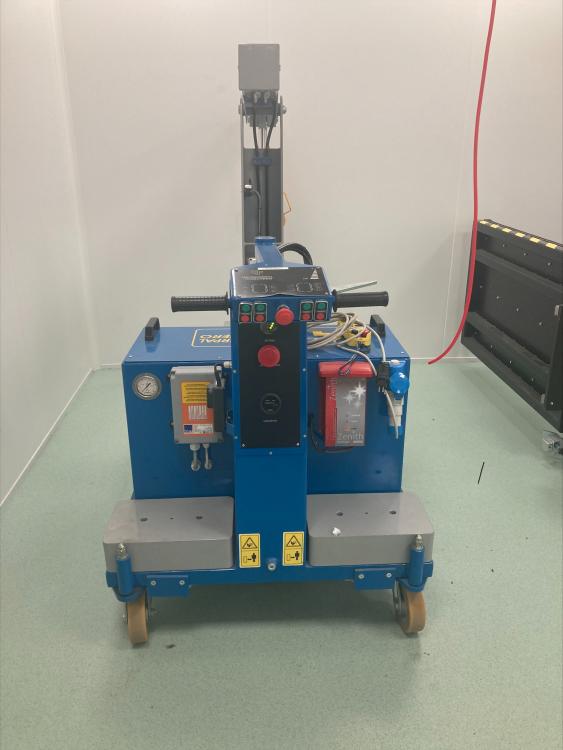 Mini crane GRUNIVERPAL GB 500/ TR