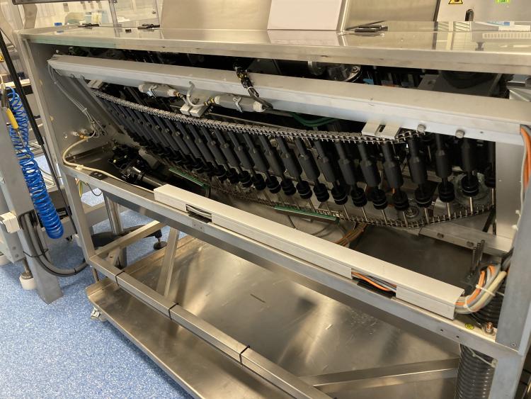 Semi-automatic inspection machine for vials SEIDENADER V90-AVSB/60-LR