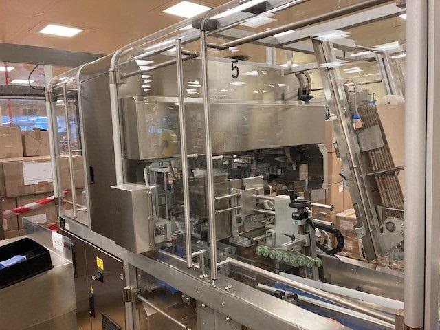Combined sideloading case packer and palletizer PESTER PEWO FORM SLP 2k