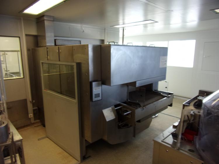 Bausch & Stroebel ampoules filling line