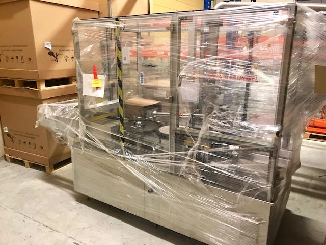 Automatic labelling machine for ampoules, cartridge and vials Bausch & Stroebel ESA 1025