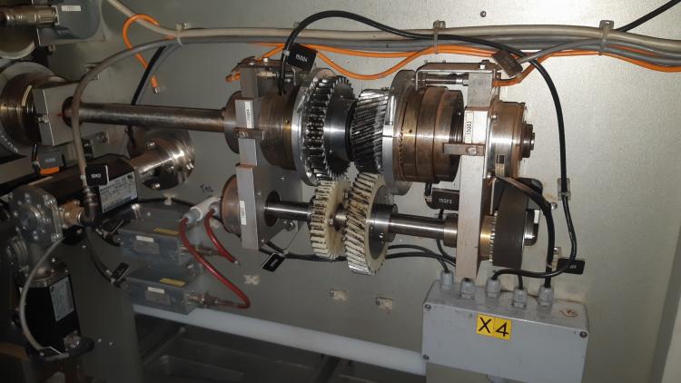 Automatic leak detection machine for ampoules BOSCH KLD1042
