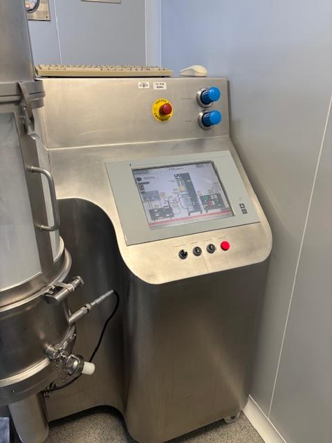 Fluid bed dryer for development Huttlin UNILAB-5-TJ